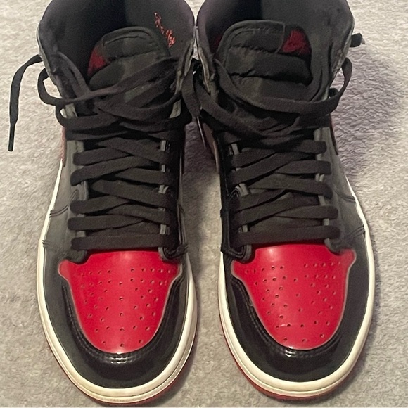 Jordan 1 Retro High OG Patent Bred size 8.5 men - Picture 2 of 16